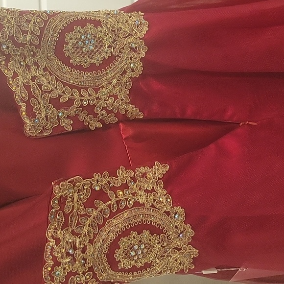 NWT BabyOnline Formal Dress size 4 - Picture 6 of 6